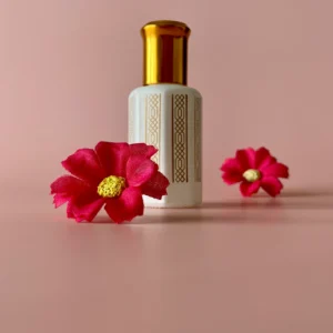 elegant, pure and timeless fragrance, closeup